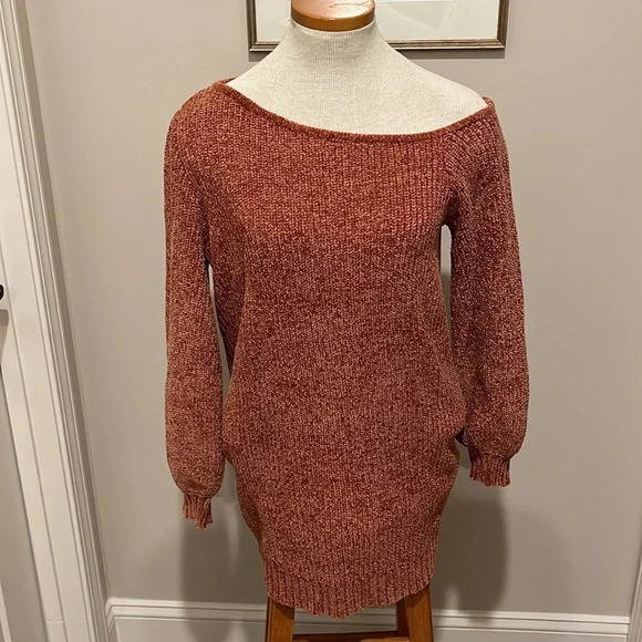 Vici - Redish Orange - Sweater Tunic - Size Small - Gently Used!! - Picture 1 of 10